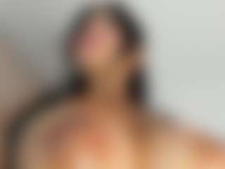 luuciana's Live Sex Cam Show