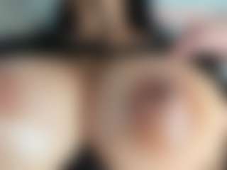 luuciana's Live Sex Cam Show