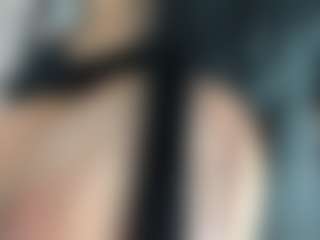 Live cam show with luuciana - Colombia on StripNow