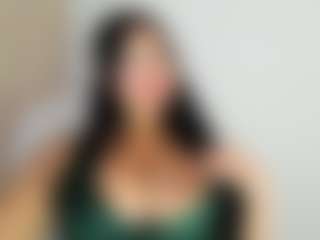 Live-Cam-Show mit luuciana - Dildo Or Vibrator auf Camsoda