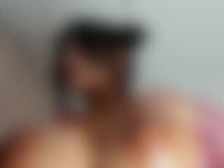 Live cam show with luuciana - Grandes Tetas on Strip Flash - Live Sex Shows