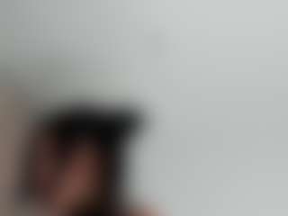 Live cam show with luuciana - Grandes Tetas on Camsoda