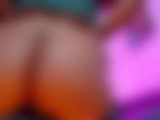 Live cam show with MEGAN - Full Nudity on UwU Esports