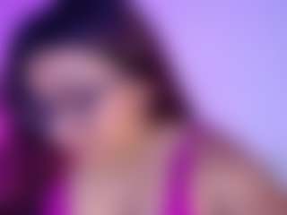 Live cam show with MEGAN - Curvy Teen (18+) on Camsoda