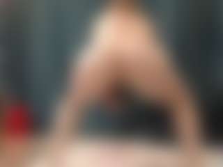 Live cam show with Natasha Kim - Fingers on Free Soda