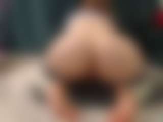 Live cam show with Natasha Kim - Blue Eyes on 1on1-livenow