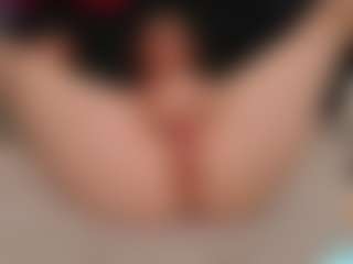 Live cam show with Natasha Kim - Blue Eyes on Stripli.com