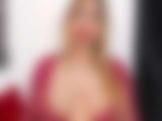 Live cam show with Lisamuse - Genital Piercings on Camsoda
