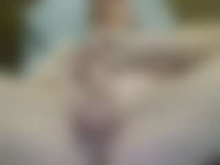 Live cam show with brian45000 - Living Room on justonemore.cc