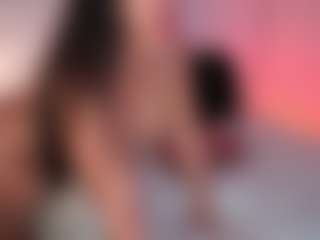 DEEPTHROAT SLUT's Live Sex Cam Show