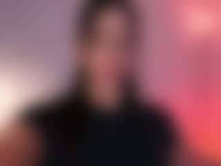 DEEPTHROAT SLUT's Live Sex Cam Show