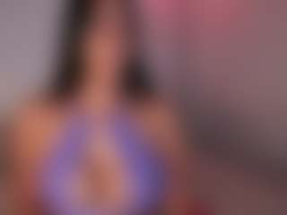 DEEPTHROAT SLUT's Live Sex Cam Show