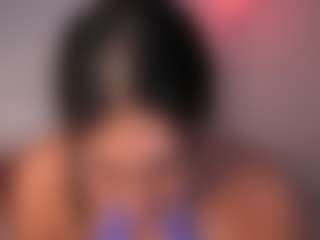 Live cam show with DEEPTHROAT SLUT - College Brown Hair on sexylivex.com