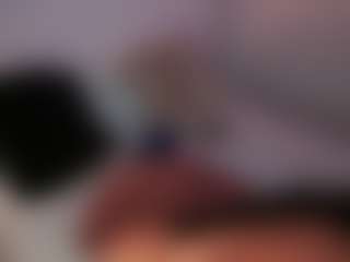 Live cam show with DEEPTHROAT SLUT - Brown Hair on Camsoda