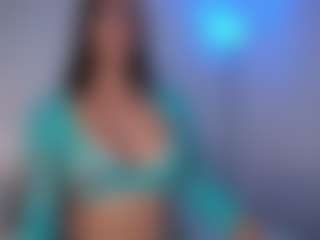DEEPTHROAT SLUT's Live Sex Cam Show