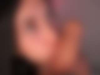 DEEPTHROAT SLUT's Live Sex Cam Show