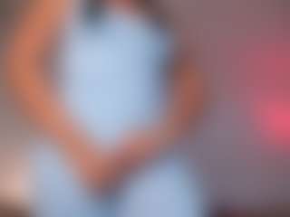 DEEPTHROAT SLUT's Live Sex Cam Show