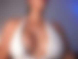DEEPTHROAT SLUT's Live Sex Cam Show