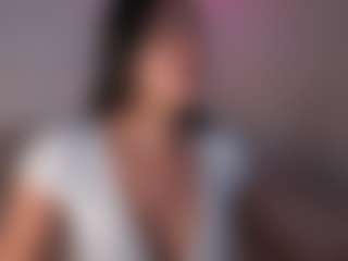 DEEPTHROAT SLUT's Live Sex Cam Show