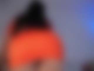 DEEPTHROAT SLUT's Live Sex Cam Show