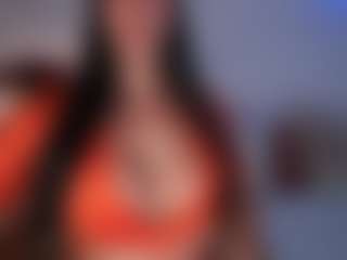 DEEPTHROAT SLUT's Live Sex Cam Show