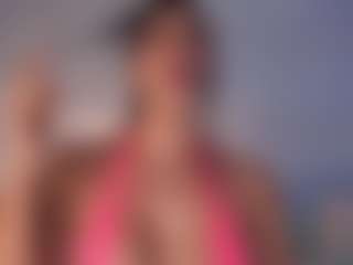 DEEPTHROAT SLUT's Live Sex Cam Show