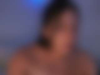 DEEPTHROAT SLUT's Live Sex Cam Show