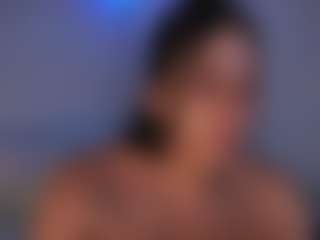 DEEPTHROAT SLUT's Live Sex Cam Show