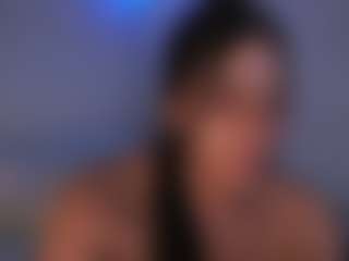 DEEPTHROAT SLUT's Live Sex Cam Show