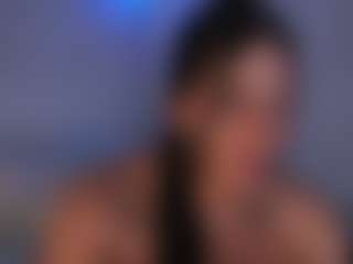 DEEPTHROAT SLUT's Live Sex Cam Show