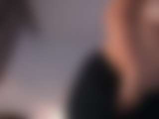 DEEPTHROAT SLUT's Live Sex Cam Show