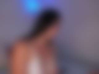 DEEPTHROAT SLUT's Live Sex Cam Show