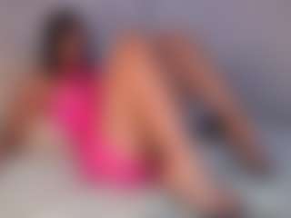 DEEPTHROAT SLUT's Live Sex Cam Show