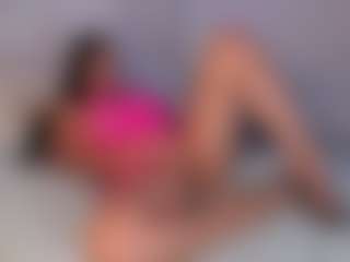 DEEPTHROAT SLUT's Live Sex Cam Show