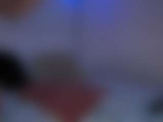 DEEPTHROAT SLUT's Live Sex Cam Show