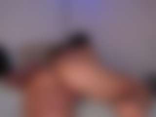 DEEPTHROAT SLUT's Live Sex Cam Show