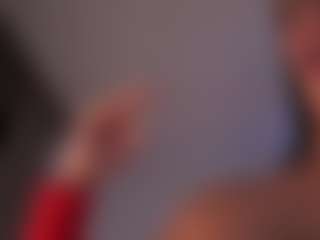 DEEPTHROAT SLUT's Live Sex Cam Show