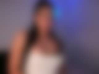 DEEPTHROAT SLUT's Live Sex Cam Show