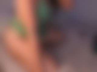 DEEPTHROAT SLUT's Live Sex Cam Show