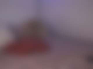 DEEPTHROAT SLUT's Live Sex Cam Show