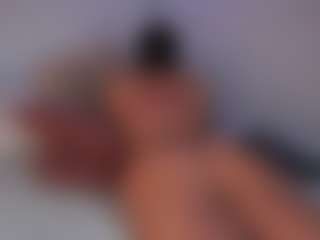 Live cam show with DEEPTHROAT SLUT - College Brown Hair on Livezox