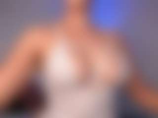 Live cam show with DEEPTHROAT SLUT - Brown Hair on thefappeningchat.com