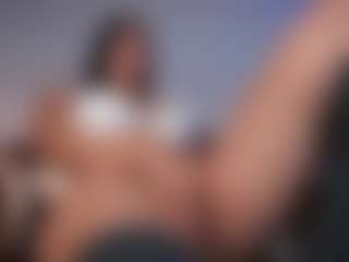 Live cam show with DEEPTHROAT SLUT - Brown Hair on livesuperchat.net