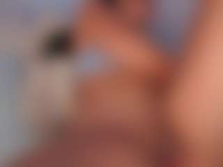 DEEPTHROAT SLUT's Live Sex Cam Show