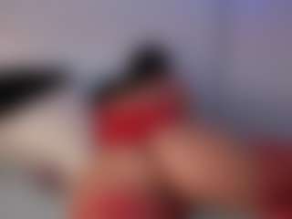 DEEPTHROAT SLUT's Live Sex Cam Show