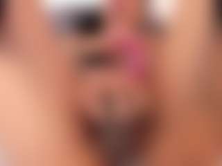 Live cam show with Isabel Lopez - Latina on SpunkLive | colombia