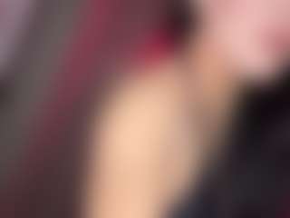 kyliegarcia's Live Sex Cam Show