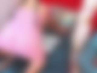 Live cam show with LARAFOXX - Solo on livesuperchat.net