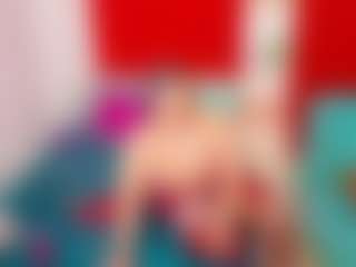 LARAFOXX's Live Sex Cam Show