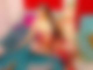 Live cam show with LARAFOXX - Ride Torso on Camsoda